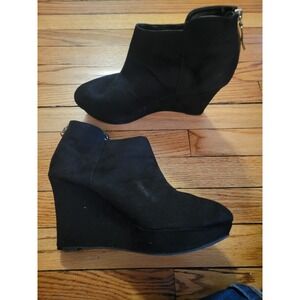 Christian Siriano Piper Black Suede Zip-Up Wedge Booties Women's 11